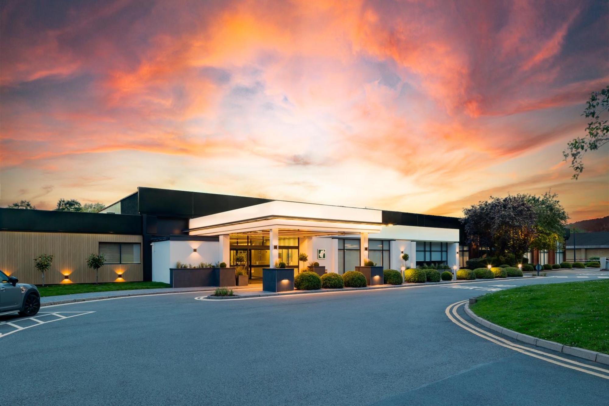 Holiday Inn Coventry M6, J2 By Ihg Exterior photo